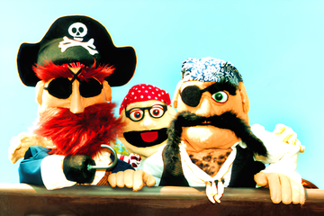 Frogtown Mountain Puppeteers: Keeping Maine Storytelling Alive, One Laugh at a Time